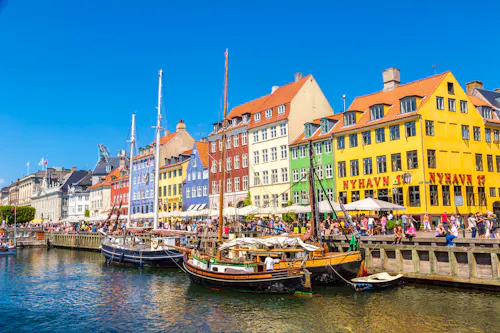 Hafenviertel Nyhavn in Kopenhagen - Dänemark &ndash; &copy; Sergii Figurnyi - stock.adobe.com
