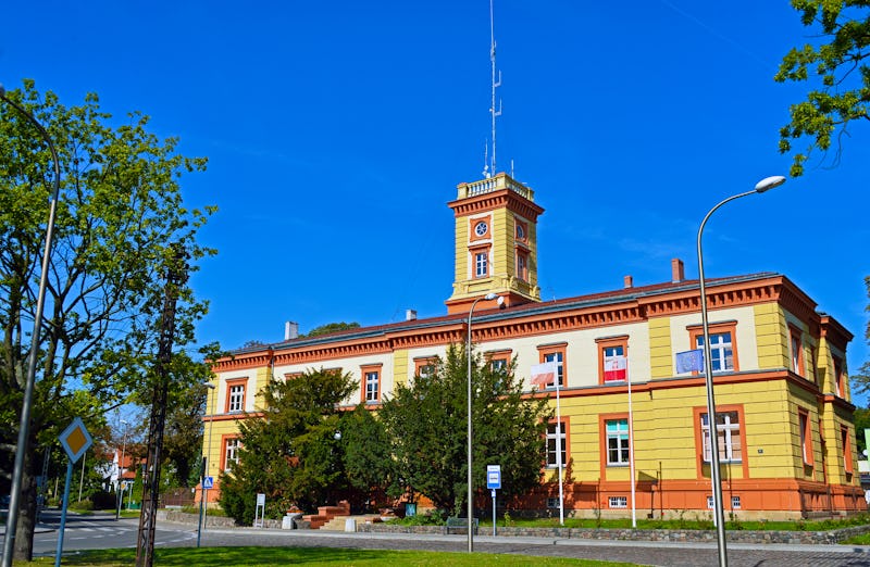 Swinemünde - historisches Rathaus und Museum für Hochsee-Fischerei – © aro49 - stock.adobe.com