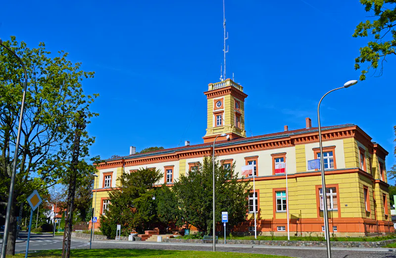 Swinemünde - historisches Rathaus und Museum für Hochsee-Fischerei - &copy;aro49 - stock.adobe.com
