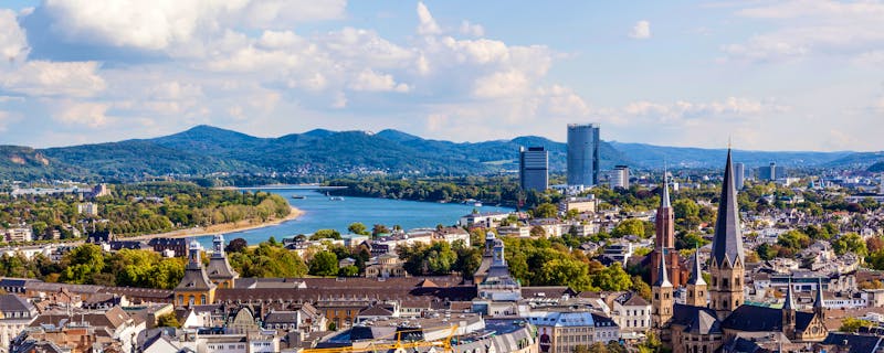 Blick auf Bonn am Rhein - ©travelview - stock.adobe.com