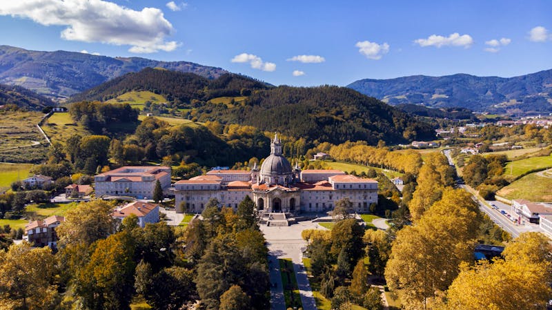Blick auf Azpeitia in Nordspanien - ©David - stock.adobe.com