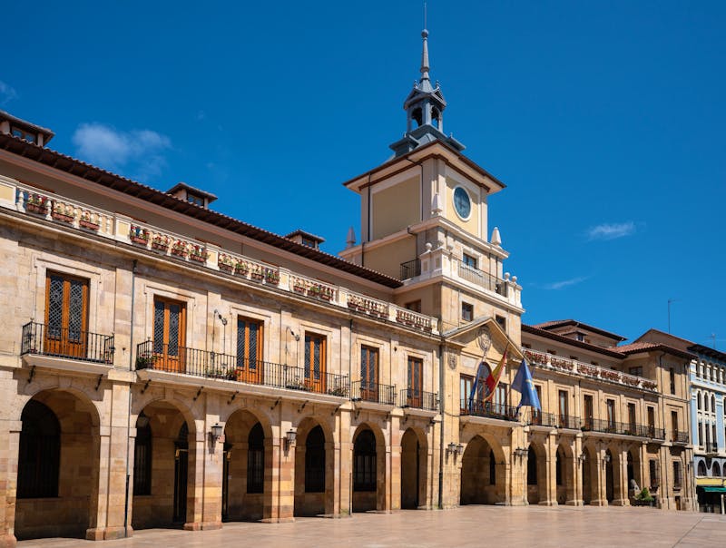 Rathaus von Oviedo in Asturien - ©alfotokunst - stock.adobe.com