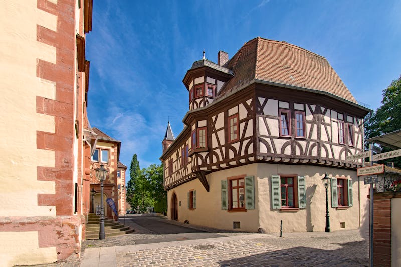 In der Altstadt von Aschaffenburg - ©Lapping Pictures - stock.adobe.c