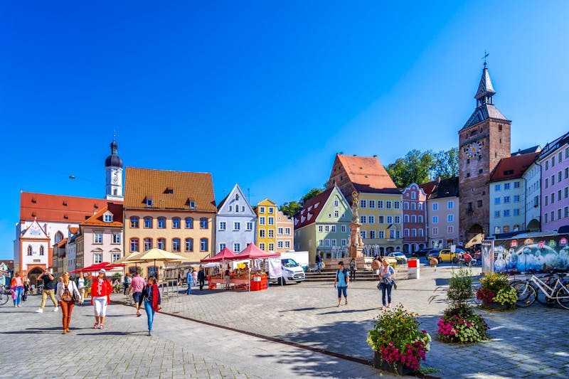 Landsberg am Lech - Marktplatz - ©Sina Ettmer - stock.adobe.com