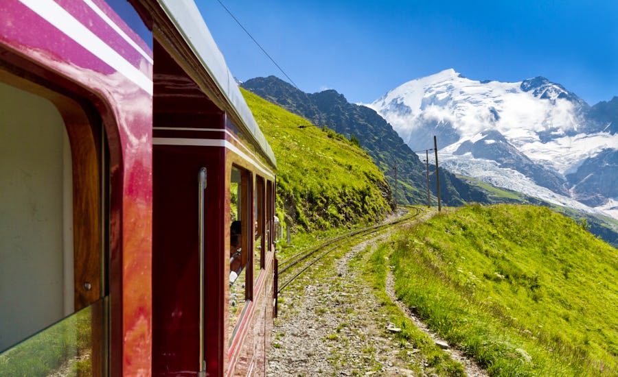 Zugfahrt mit dem Mont Blanc Express – © Manu Reyboz - Adobe Stock