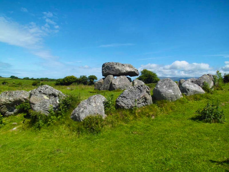  Megalithgrab in Carrowmore - ©Peter Rudolph - Eberhardt TRAVEL