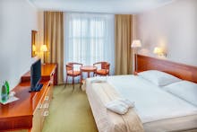 Marienbad - Spa & Wellness Hotel Olympia - Zimmerbeispiel Doppelzimmer Komfort – © janprerovsky.com