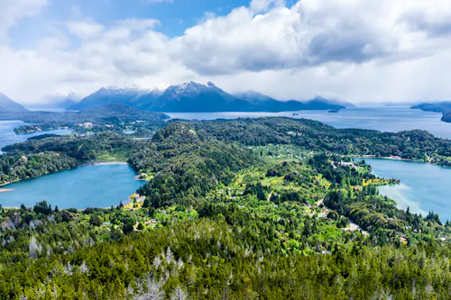 Sieben Seen Gebiet bei Bariloche - Patagonien &ndash; &copy; scott biales/EyeEm - stock.adobe