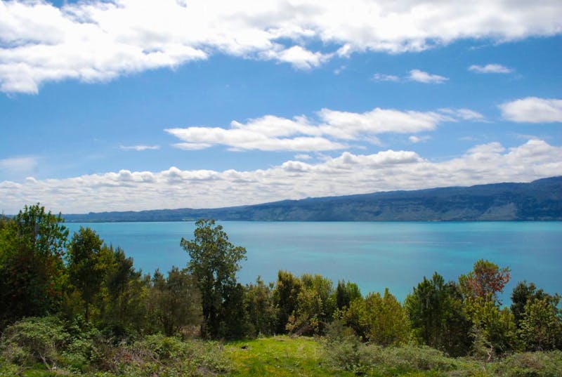 Lago Puyehue in Chile - ©Peggy Schkade