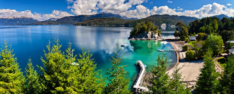 Villa de la Angostura am Nahuel Huapi-See - Argentinien - ©sunsinger - stock.adobe.com