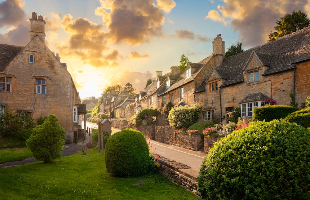 Bourton-on-the-Hill, Cotswolds &ndash; &copy; andrewmroland - stock.adobe.com