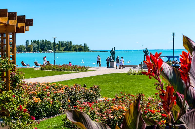 Balatonfüred - Uferpromenade am Balaton - ©Comofoto - stock.adobe.com