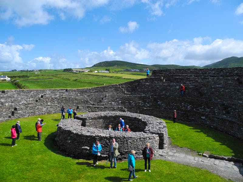 Ring-Fort am Ring of Kerry in Irland - ©Walter Neuwirth - Eberhardt TRAVEL