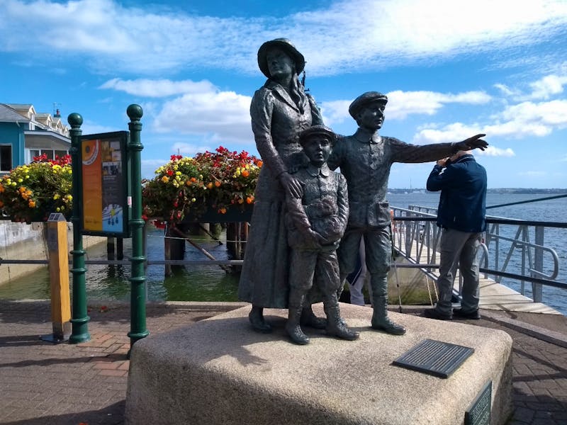 Auswanderer-Denkmal in Cobh an der Südküste Irlands - ©Norbert Binder - Eberhardt TRAVEL