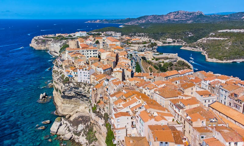 Blick auf Bonifacio an der Südspitze Korsikas - ©Alexandre ROSA - stock.adobe.com
