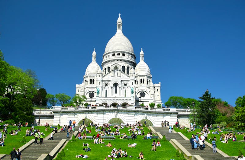 Sacre Coeur im Viertel Montmartre - ©Claude Coquilleau - stock.adobe.com