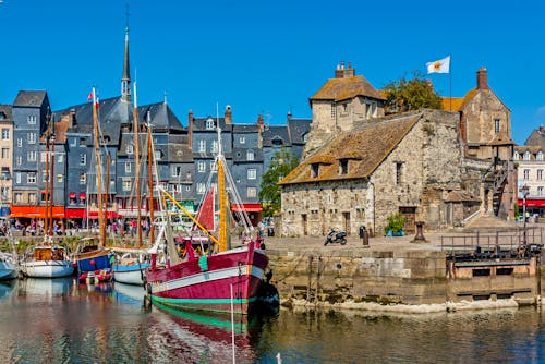 Honfleur in der Normandie &ndash; &copy; hanseat - stock.adobe.com