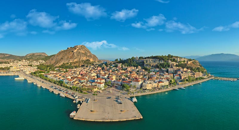Hafenort Nauplia - Halbinsel Peloponnes - ©aerial-drone - stock.adobe.com