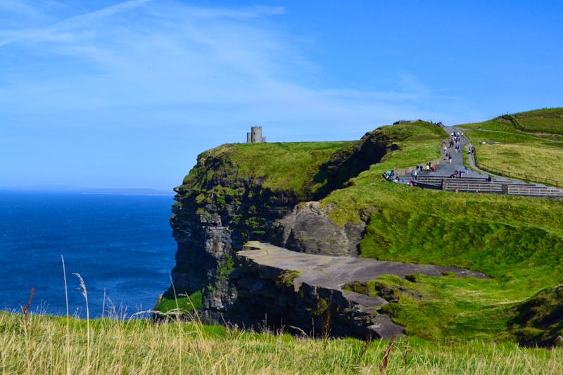 Cliffs of Moher und O'Brien's Tower - ©Andreas Wolfsteller - Eberhardt TRAVEL