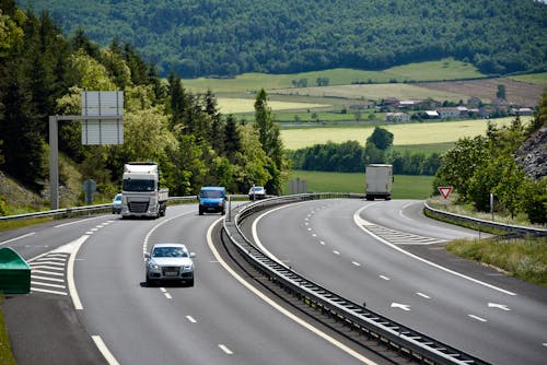 Autobahn in Frankreich &ndash; &copy; Kalipic - stock.adobe.com