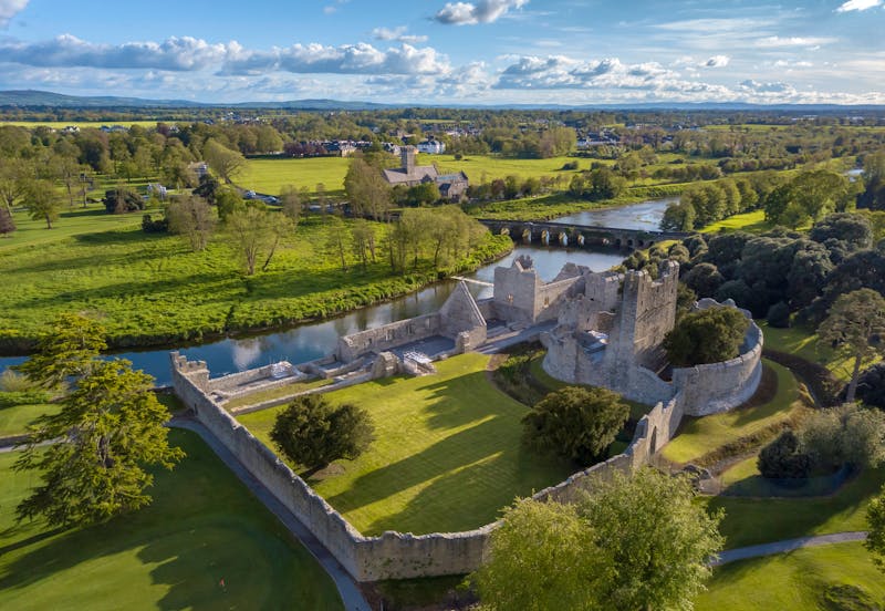 Desmond Castle - Adare - ©Eugene Remizov - stock.adobe.com