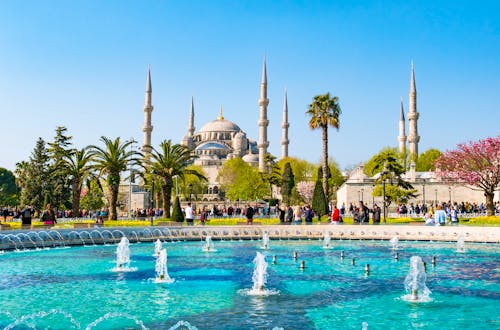 Blaue Moschee in Istanbul &ndash; &copy; maribom - stock.adobe.com