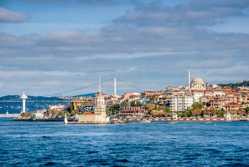 Üsküdar Viertel - Istanbul &ndash; &copy; jasckal - stock.adobe.com