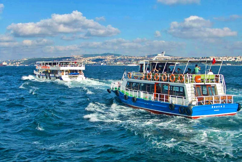 Schifffahrt auf dem Bosporus - ©Martina Pötschke - Eberhardt TRAVEL