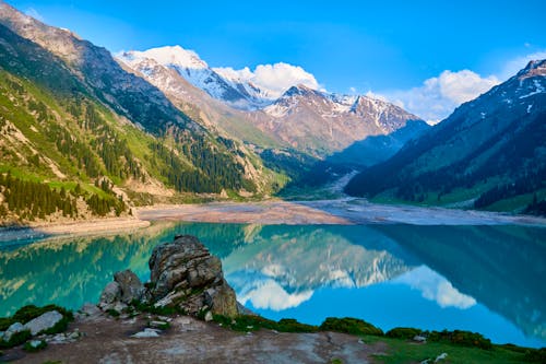 Ile-Alatau Nationalpark in Kasachstan &ndash; &copy; Yerbolat Shadrakhov - stock.adobe.com
