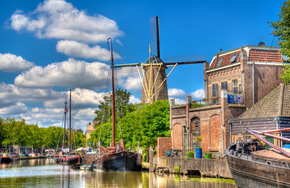 Windmühle in Gouda - Holland &ndash; &copy; Jan Kranendonk - stock.adobe.com