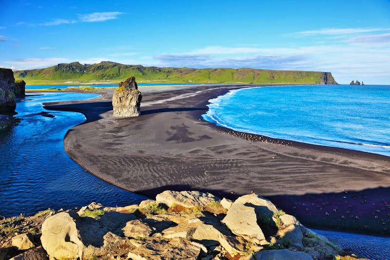 Reynisfjara & Kap Dyrholaey an der Südküste Islands - ©Kushnirov Avraham - stock.adobe.com