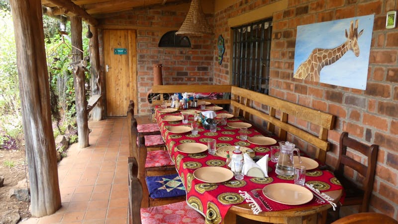 Esstisch auf der Sandai Ranch in Kenia - ©Frank Nimschowski - Eberhardt TRAVEL