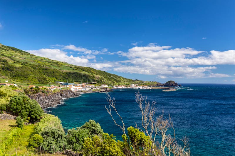 Südküste der Azoren-Insel Pico - ©Danaan Andrew-Pacleb - Adobe Stock