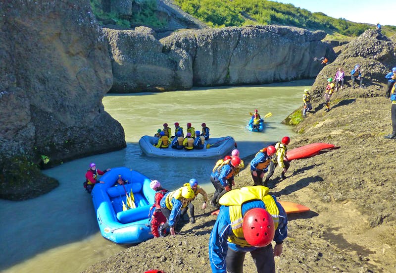 Rafting-Tour auf dem Fluss Hvita in Island - ©Eberhardt TRAVEL - Kristin Weigel