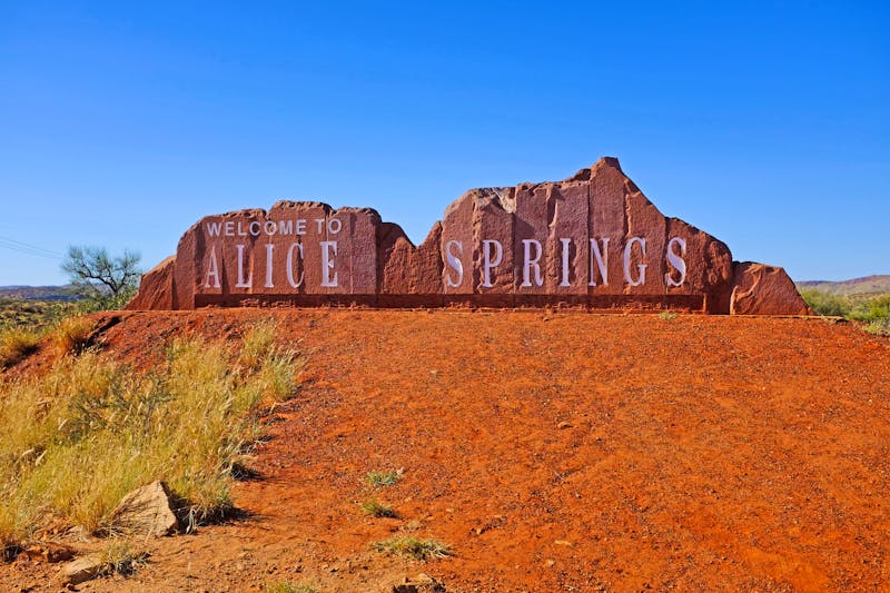 Willkommen in Alice Springs - ©le_faju87 - stock.adobe.com
