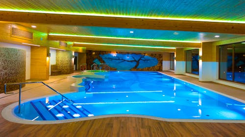 Schwimmbad Hotel Medi Spa Buczynski &ndash; &copy; Medi Spa Buczynski