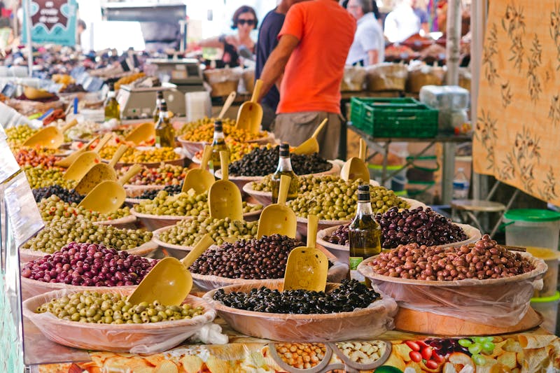 Markt in Arles - Provence - ©salparadis - stock.adobe.com