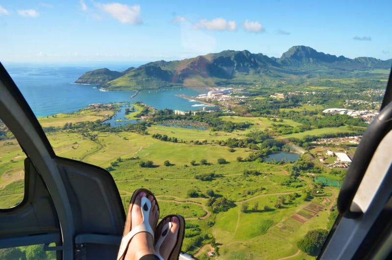 Helikopter-Flug über Kauai - Blick auf die Pride of America - ©Anne Schröder - Eberhardt TRAVEL