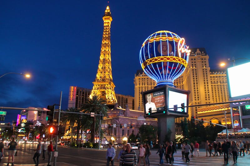 Las Vegas Strip - Eiffelturm - ©Jacob Spangenberg - Eberhardt TRAVEL