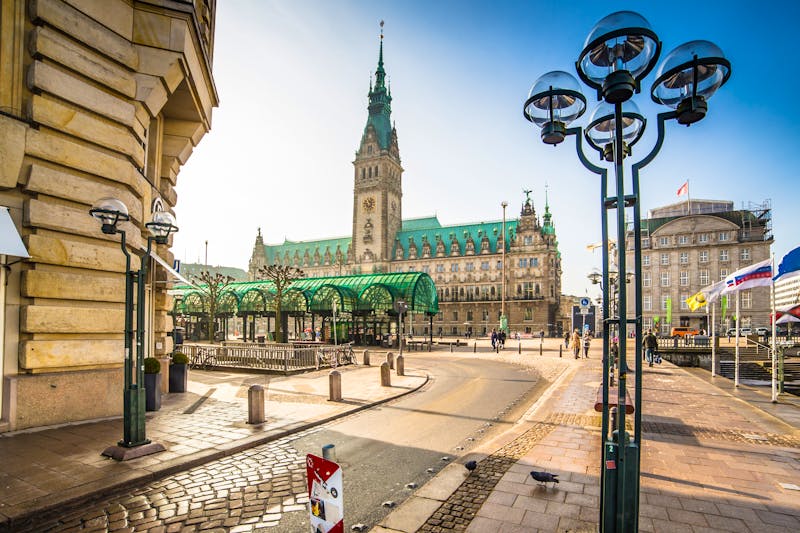 Hamburger Rathaus - ©powell83 - stock.adobe.com