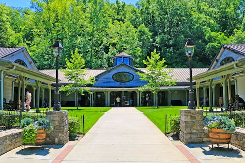 Jack Daniel's Whisky Distillery in Lynchburg - Tennessee &ndash; &copy; Daniele - stock.adobe.com