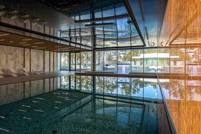 Innenschwimmbad Hotel Wave Miedzyzdroje Resort & Spa – ©Hotel Wave Miedzyzdroje Resort & Spa