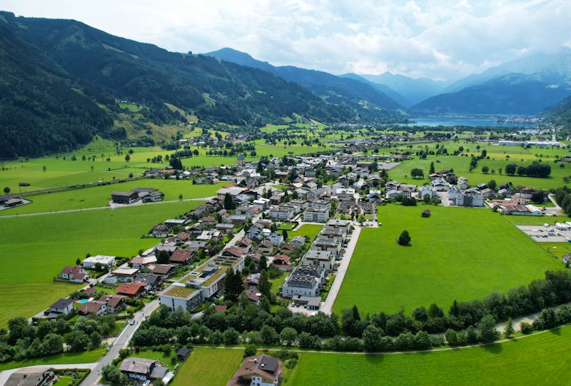 Maishofen im Pinzgau mit Panoramablick auf den Zeller See - ©Philipp - stock.adobe.com