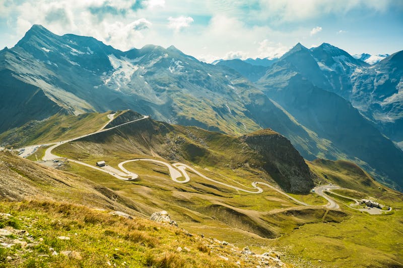 Serpentinen ins Tal an der Großglockner Hochalpenstraße - ©© Susann Pohle