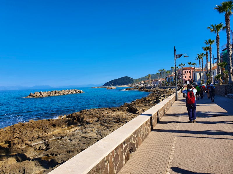 Promenade in Santa Maria di Castellabate - ©Ria Heilmann - Eberhardt TRAVEL