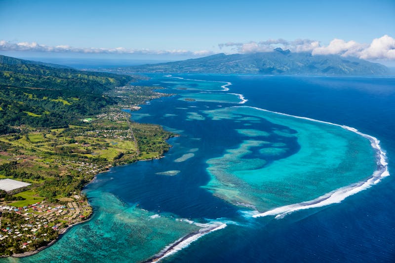 Flug nach Papeete auf Tahiti - ©Overflightstock - stock.adobe.com