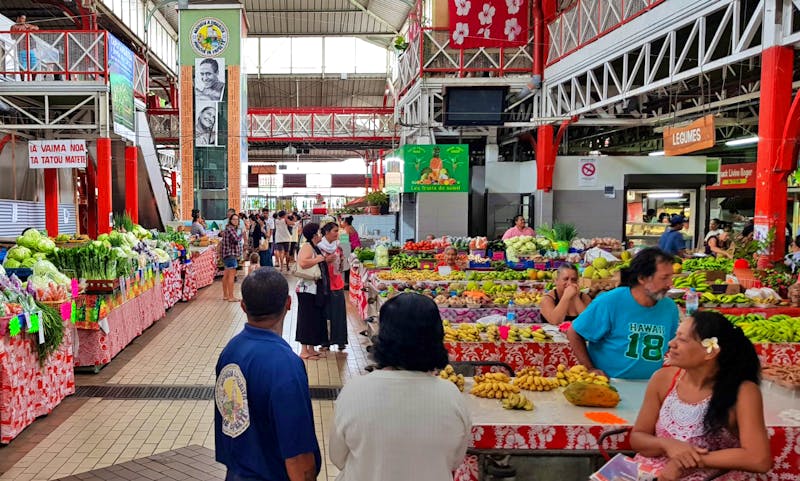 Markthalle in Papeete - Tahiti - ©Jacob Spangenberg - Eberhardt TRAVEL