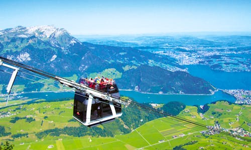 Cabrio-Seilbahn zum Stanserhorn &ndash; &copy; Annette Weise - Eberhardt TRAVEL