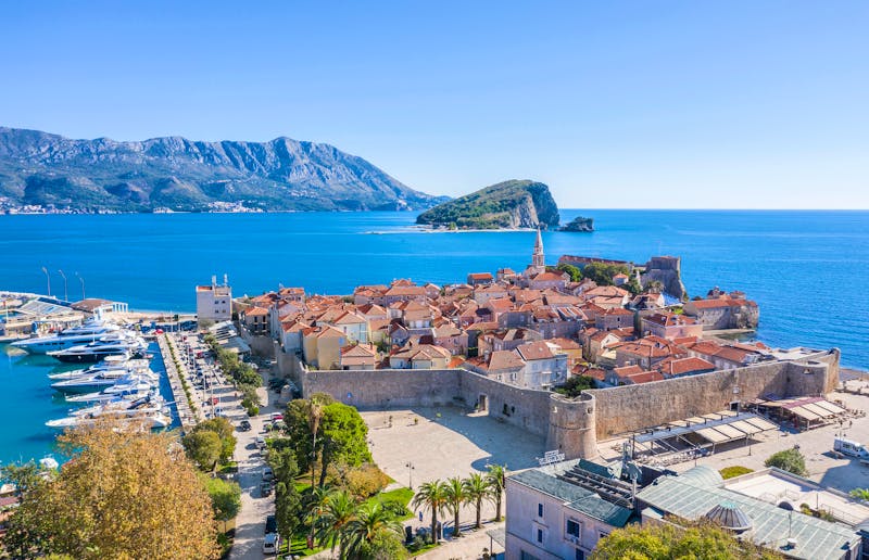 Altstadt von Budva an der Adria - ©wolfcub777 - stock.adobe.com