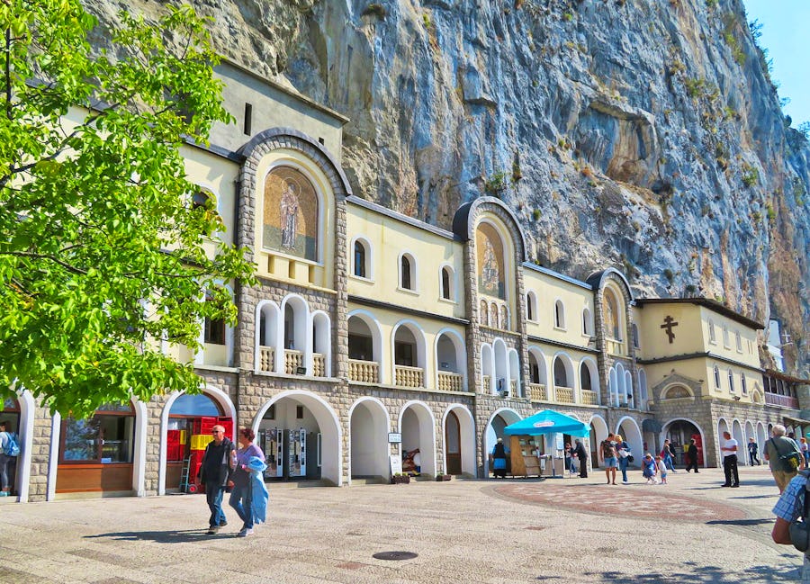 Ausflug zum Kloster Ostrog in Montenegro – © Rico Manns - Eberhardt TRAVEL